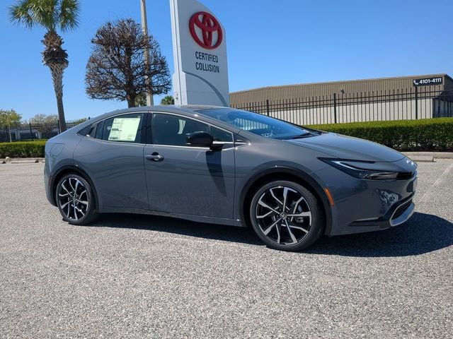 2026 Toyota Prius Plug-in Hybrid XSE