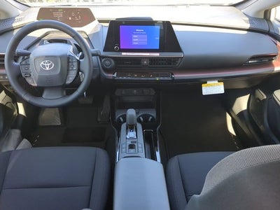 2026 Toyota Prius Plug-in Hybrid SE