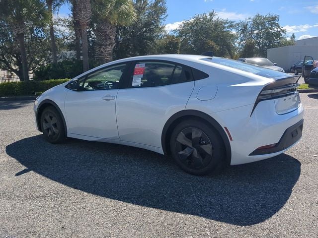 2026 Toyota Prius Plug-in Hybrid SE