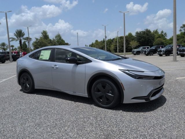 2026 Toyota Prius Plug-in Hybrid SE