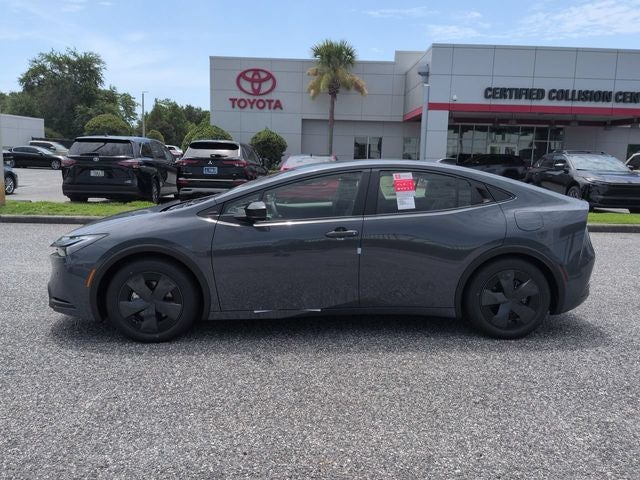 2026 Toyota Prius Plug-in Hybrid SE