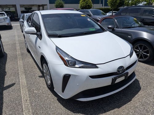 2022 Toyota Prius LE