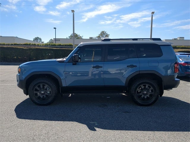 2024 Toyota LAND CRUISER Base