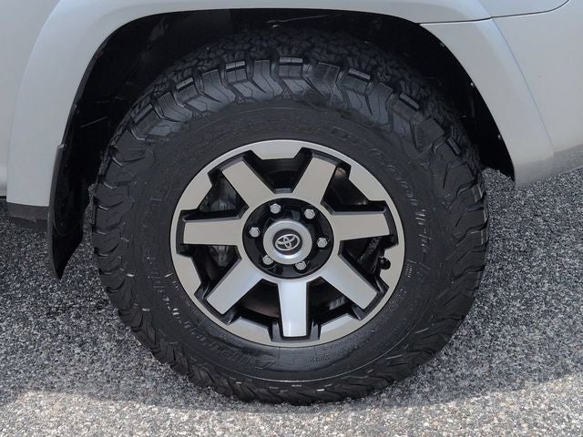 2021 Toyota 4Runner TRD Off-Road