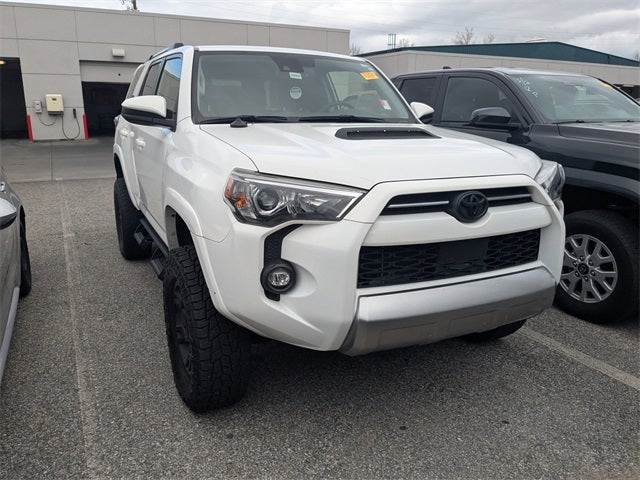 2021 Toyota 4RUNNER TRD Off-Road