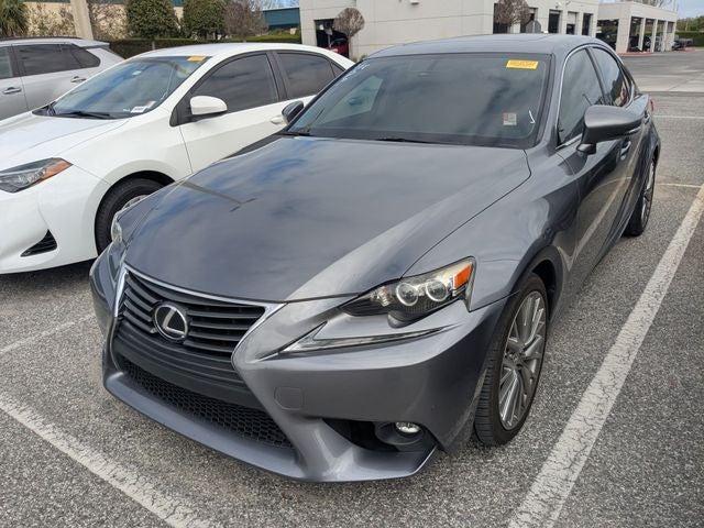 2016 Lexus IS 200t 200t