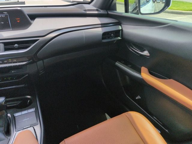 2020 Lexus UX Hybrid 250h Base