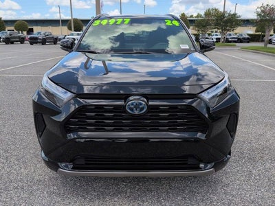 2024 Toyota RAV4 Hybrid SE