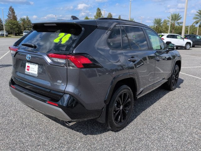 2024 Toyota RAV4 Hybrid SE