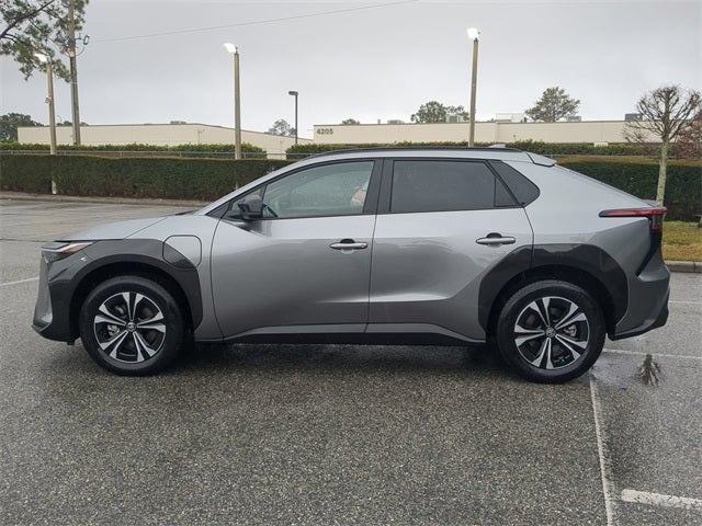 2024 Toyota bZ4X XLE