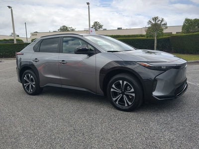 2024 Toyota bZ4X XLE
