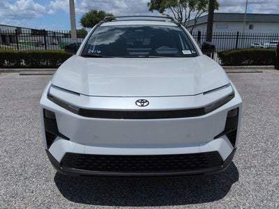 2026 Toyota C-HR SE