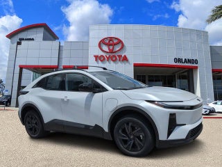 2026 Toyota C-HR SE