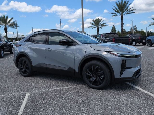 2026 Toyota C-HR SE