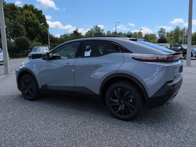 2026 Toyota C-HR SE
