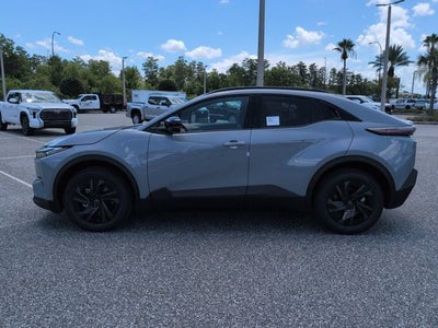 2026 Toyota C-HR SE