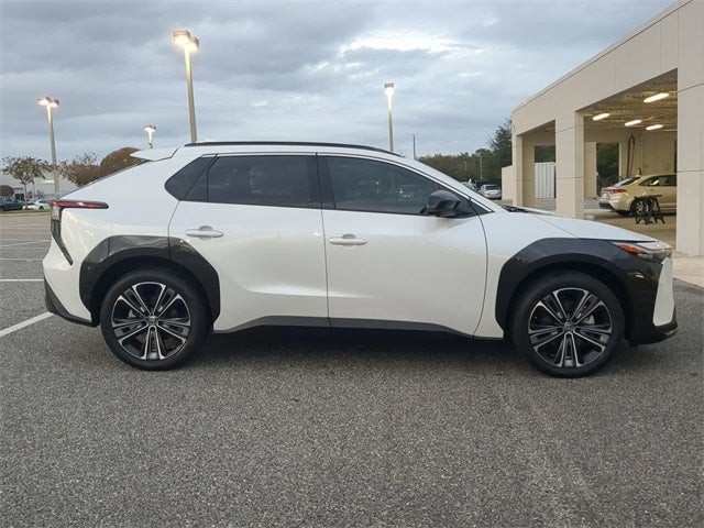 2024 Toyota bZ4X Limited