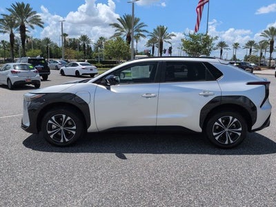 2024 Toyota bZ4X XLE