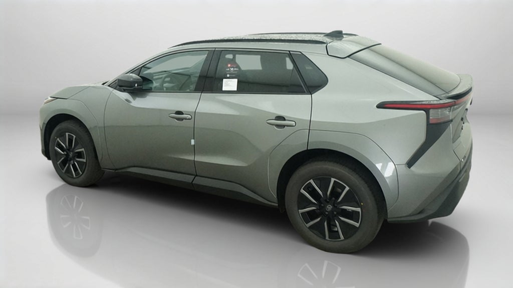 2027 Toyota bZ XLE