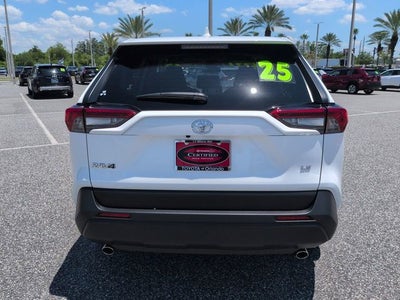 2025 Toyota RAV4 LE