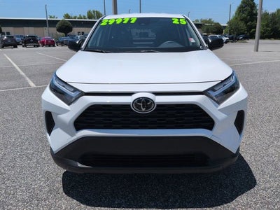 2025 Toyota RAV4 LE