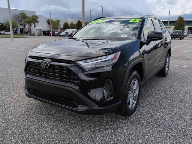2025 Toyota RAV4 Hybrid LE
