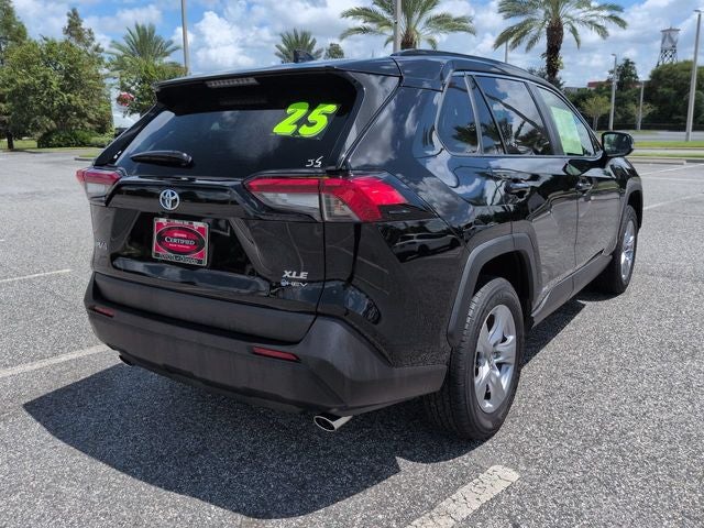 2025 Toyota RAV4 Hybrid XLE