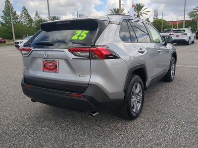 2025 Toyota RAV4 HYBRID XLE