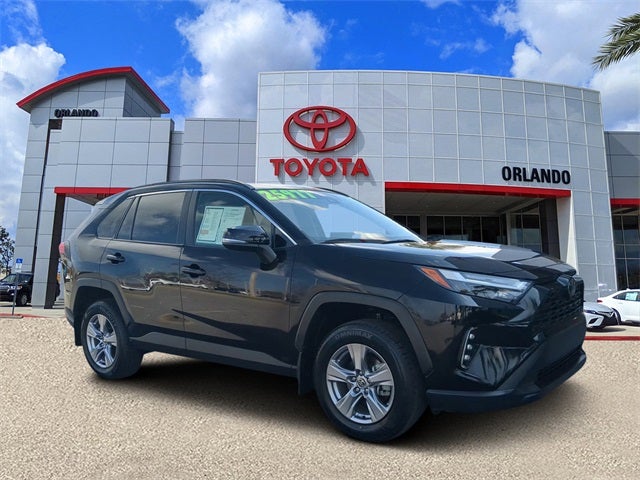 2022 Toyota RAV4 XLE