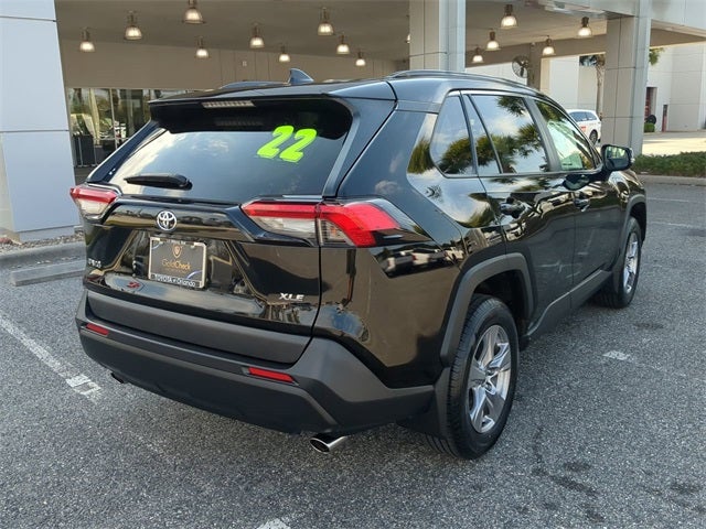 2022 Toyota RAV4 XLE