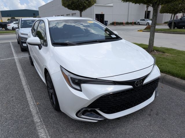 2025 Toyota Corolla Hatchback XSE