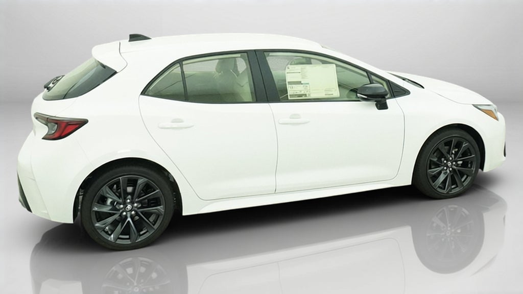 2027 Toyota Corolla Hatchback XSE