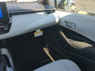 2026 Toyota Corolla Hatchback SE