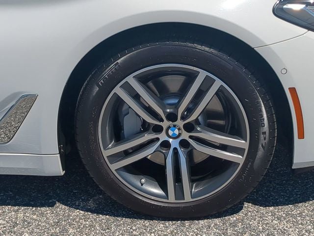 2021 BMW 530i 530i
