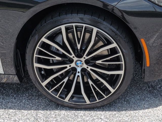 2022 BMW 750Li 750i xDrive