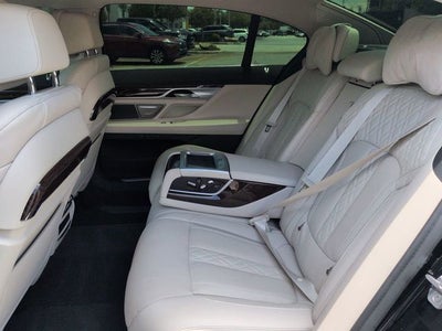 2022 BMW 750Li 750i xDrive