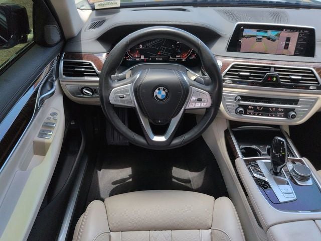 2022 BMW 750Li 750i xDrive