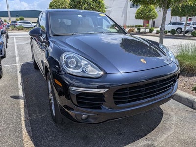 2016 Porsche Cayenne Base