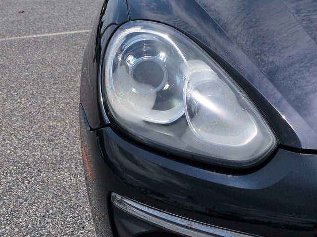 2016 Porsche Cayenne Base