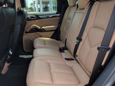 2016 Porsche Cayenne Base
