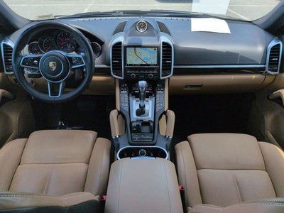 2016 Porsche Cayenne Base