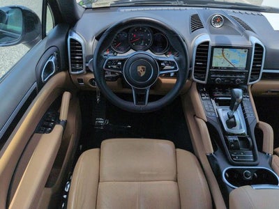 2016 Porsche Cayenne Base