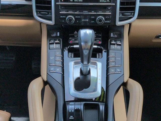 2016 Porsche Cayenne Base