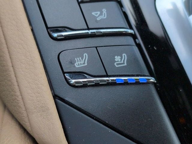 2016 Porsche Cayenne Base