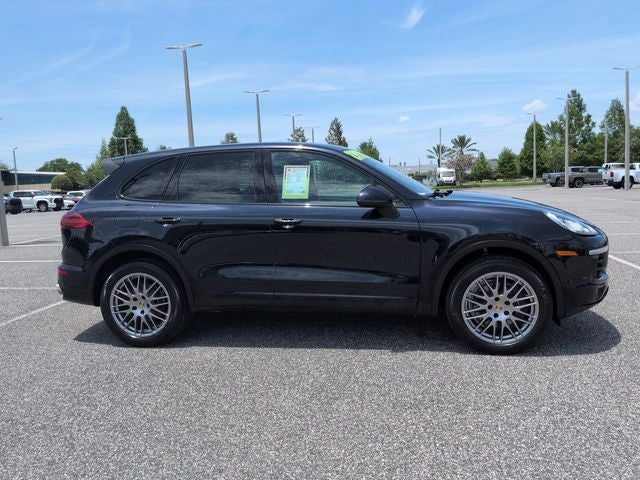 2016 Porsche Cayenne Base