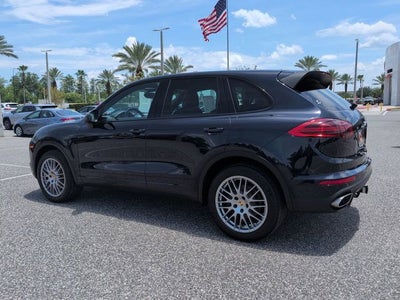 2016 Porsche Cayenne Base