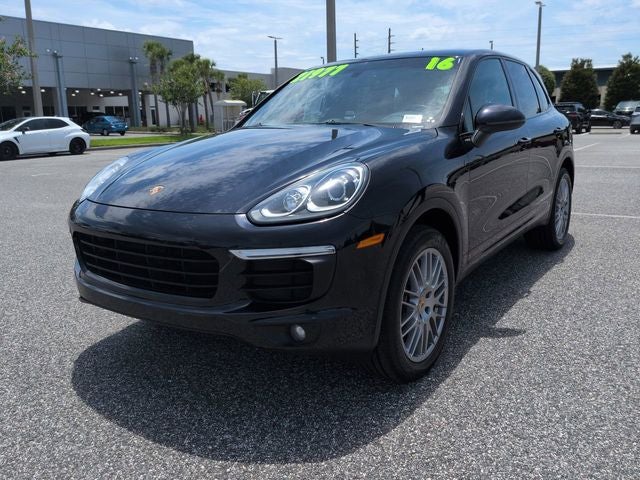 2016 Porsche Cayenne Base