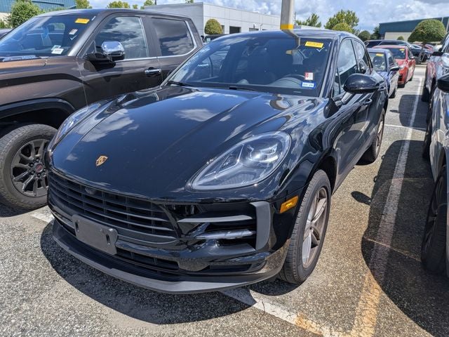 2021 Porsche Macan Base