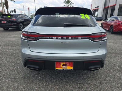 2024 Porsche Macan Base
