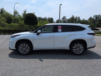 2026 Toyota Highlander Platinum